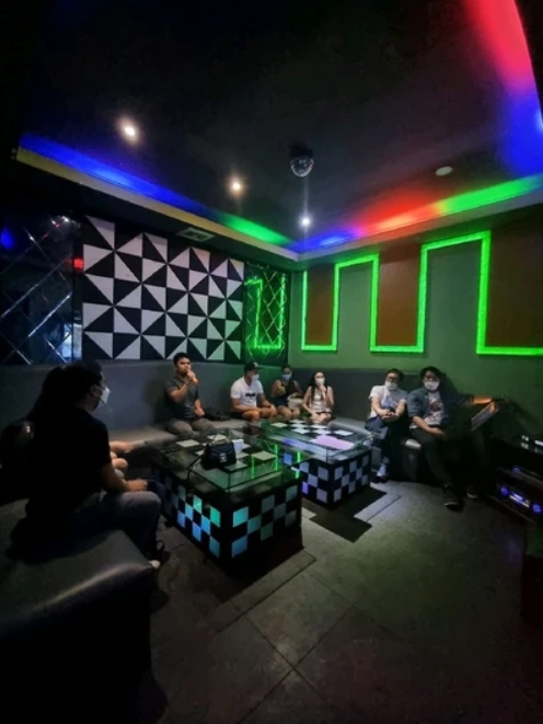 Mactan karaoke companion（3 hours 900 ₱ ）